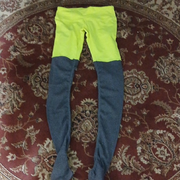 Htf Alo Goddess Neon And Grey Leggings - Picture 1 of 4